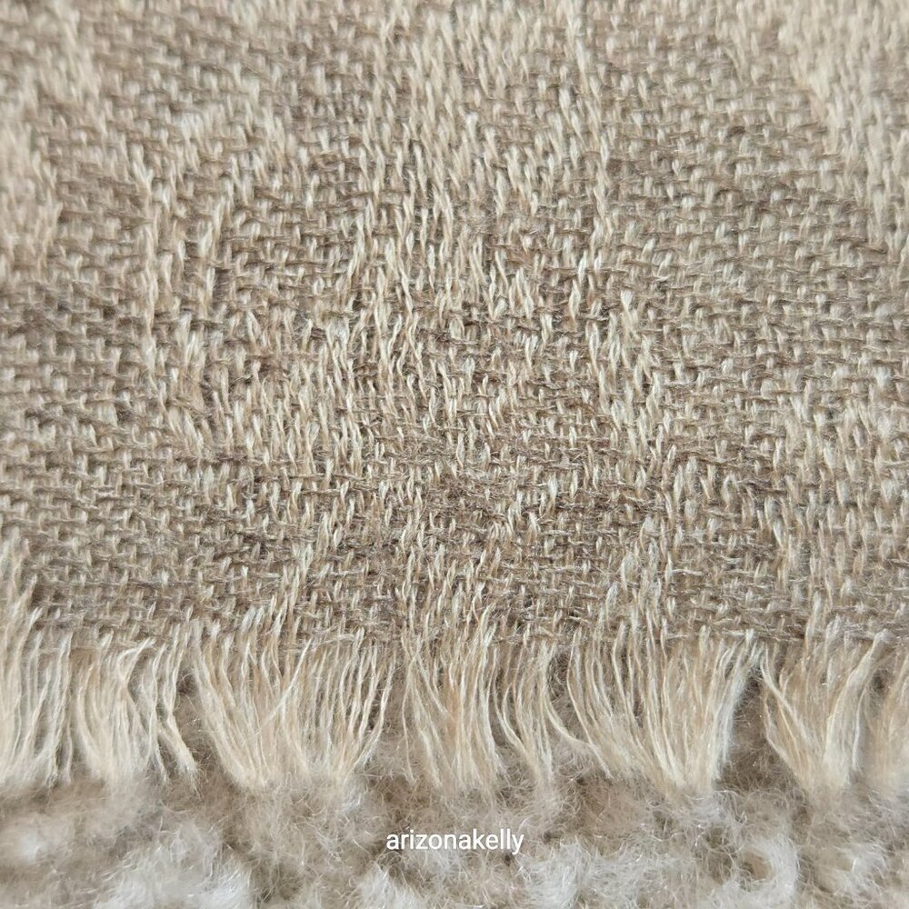 NWOT Cashmere Jacquard Lightweight Scarf Tan and Brown - Picture 7 of 12